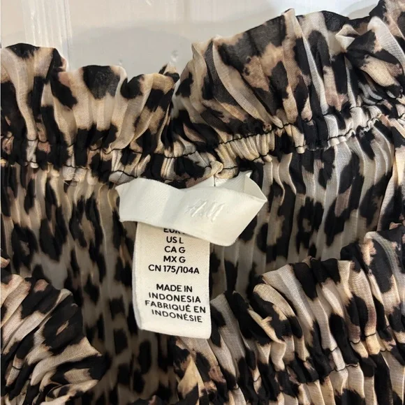 H&M Leopard Print Camisole Top - Picture 3 of 3